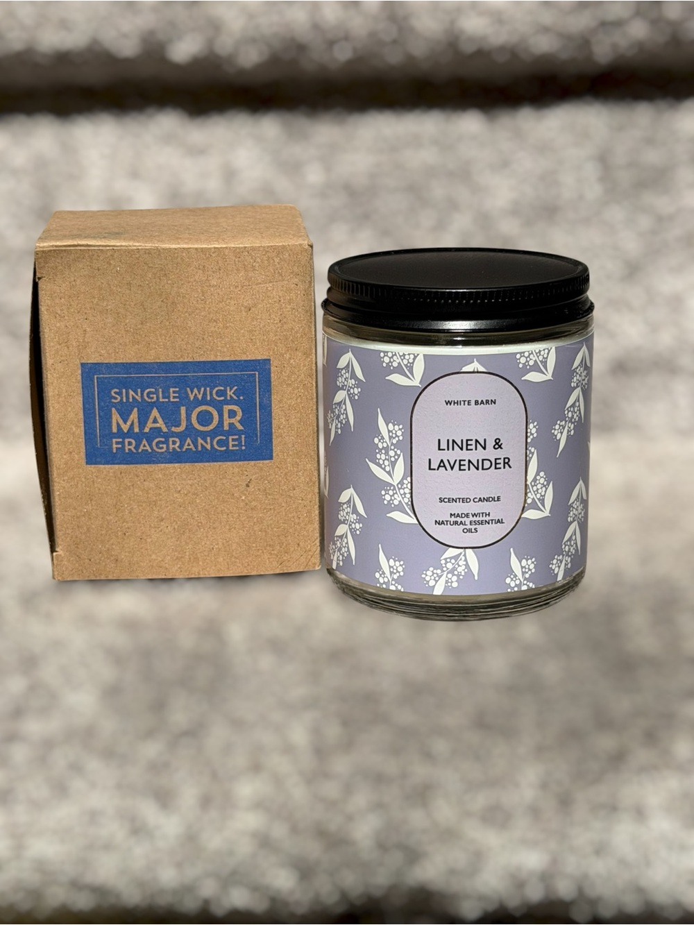 White Barn Linen & Lavender Candle Clean Fresh Floral Spa Relaxing Calming Decor